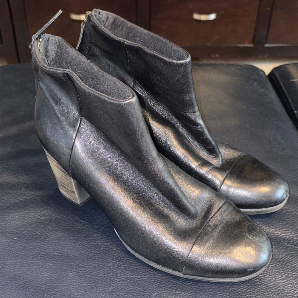 Women's Clarks Enfield Tess Ankle Boots Wide Width Zipper Black Leather 11W